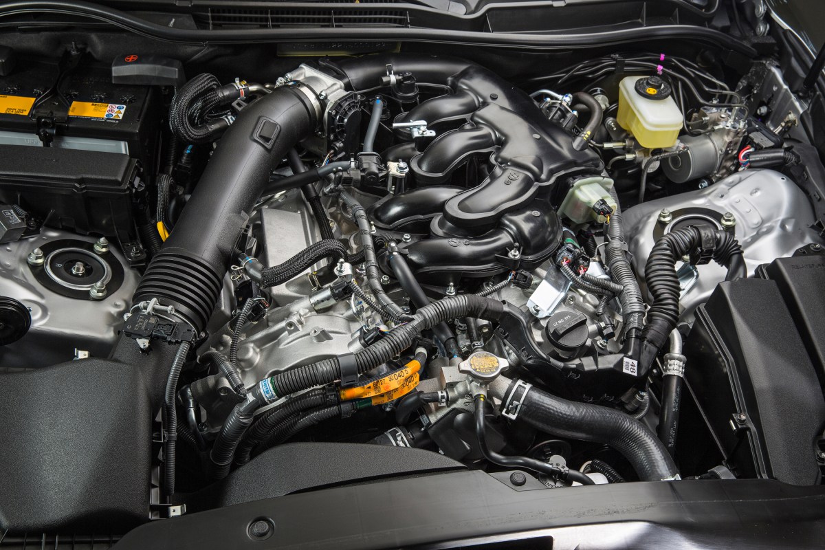 View of the 2014 Lexus IS 250 V6 engine