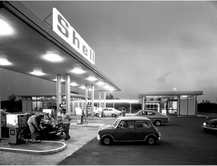 A Shell gas station in Europe from decades past shows a stylish approach to fueling up