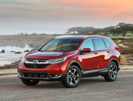 What Features Come Standard on the Honda CR-V?