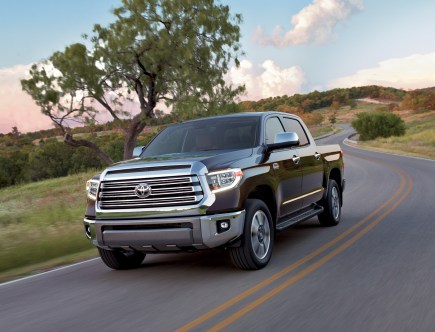 What Features Come Standard on the Toyota Tundra?