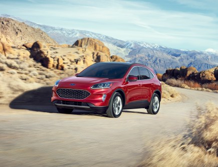 What Features Come Standard on the Ford Escape?