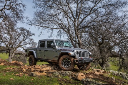 2020 Jeep Gladiator Wins Award