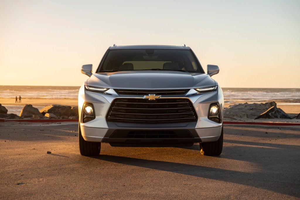 2019 Chevrolet Blazer Premier from the front 