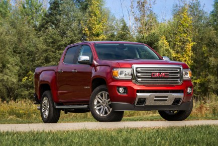 How Much Does a New GMC Canyon Cost?