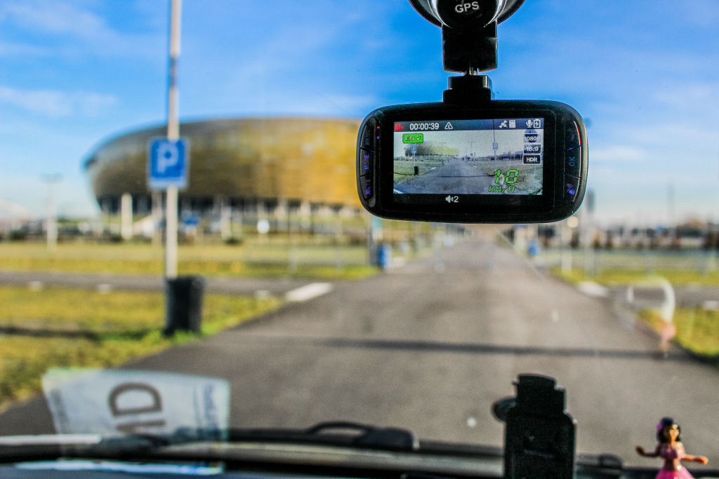 Dash Cam Laws: Are Dash Cameras Legal in Commercial Vehicles?