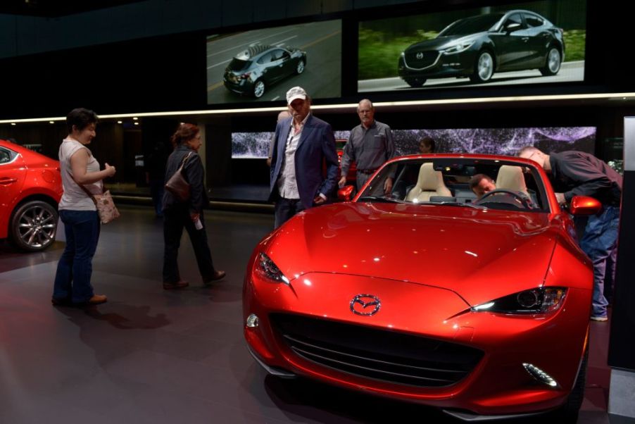 LA Auto Show - 2018 Mazda MX-5 Miata