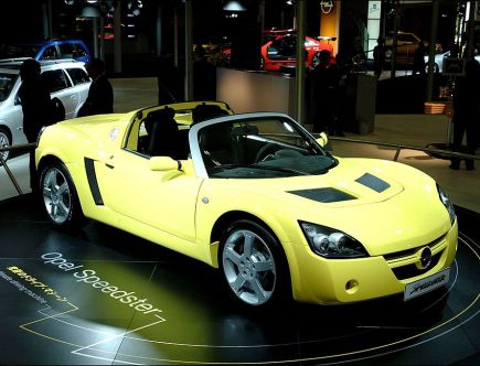 The Opel Speedster Is the GM Mid-Engine Sports Car You Forgot About