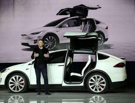This Is Why You Won’t See Changes to Tesla’s Model X or S Coming Soon