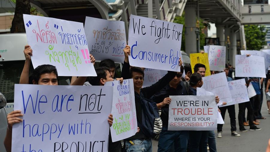 People protesting against Ford in Thailand over faulty transmissions