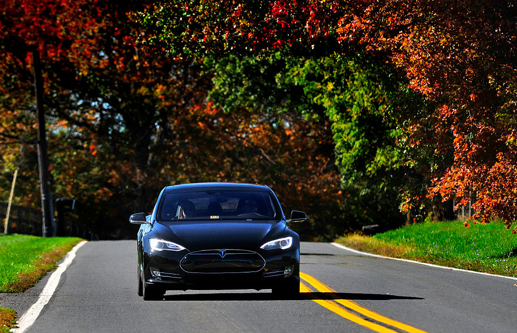 Test Driving the Tesla Model S P90D