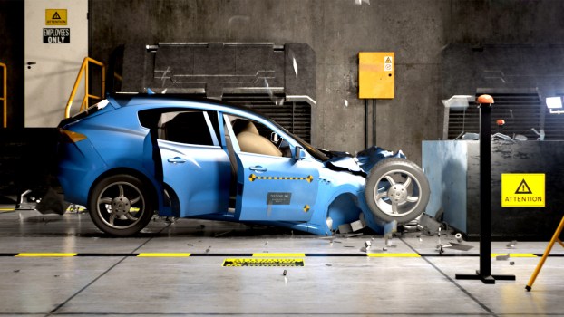 automobile-crash-test