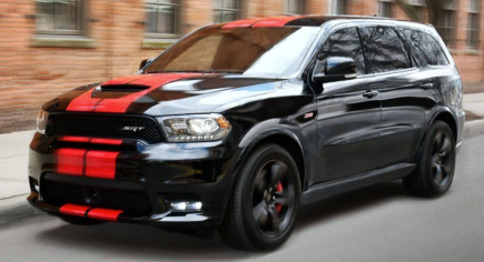 What Features Come Standard on the Dodge Durango?