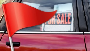 red-flag-used-car