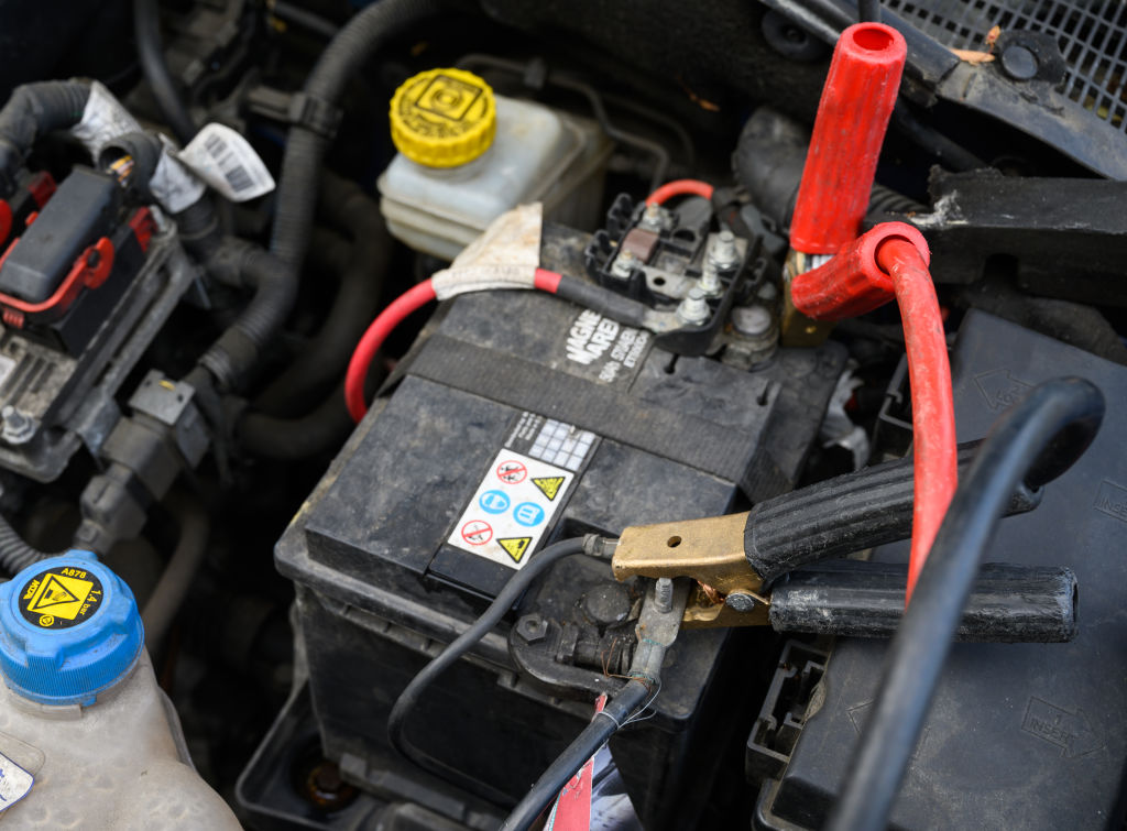 What To Do If Your Car Battery Dies