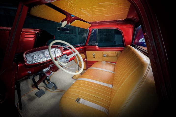 1968 Dodge D200 Lowliner Concept interior