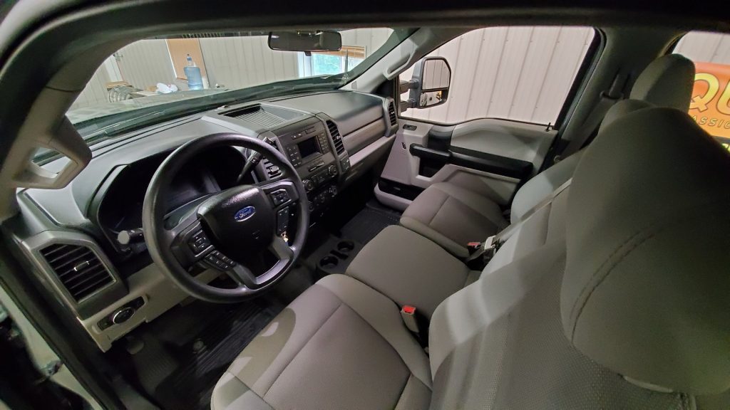 2017 Ford F550 Super Duty Diesel Indomitus 6x6 interior
