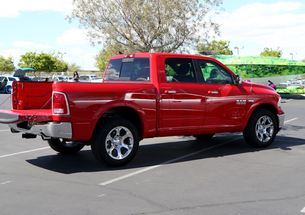 Will Dropping Your Tailgate Improve Your Truck's Gas Mileage?