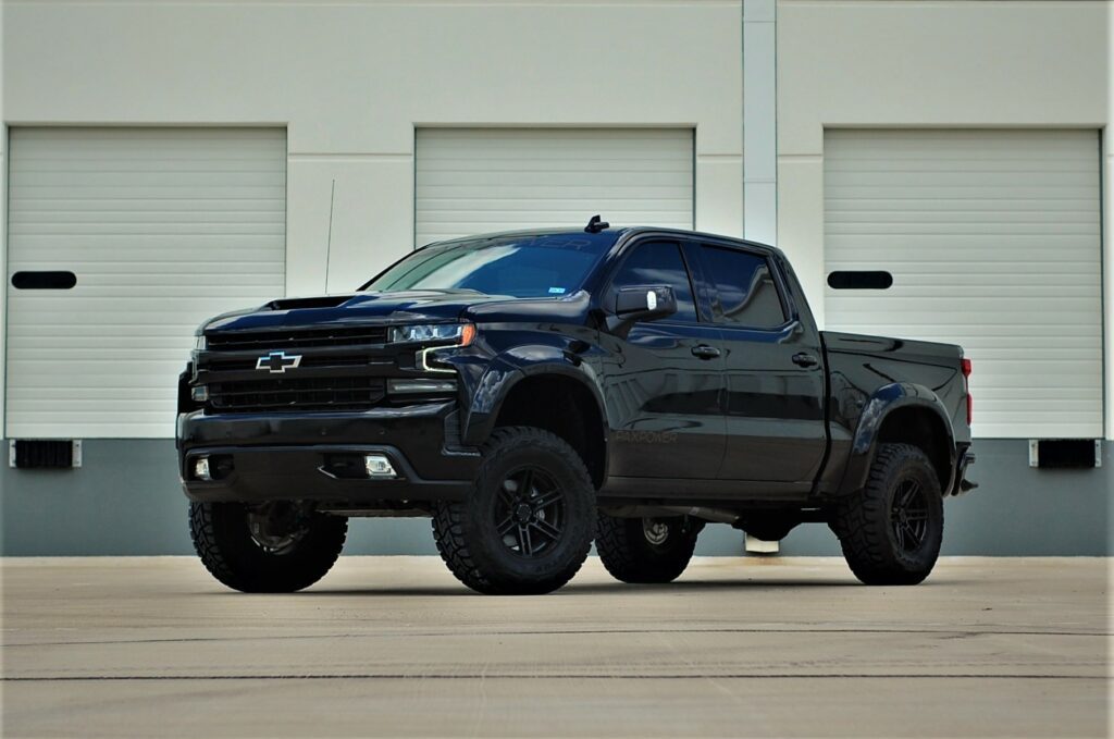 Chevrolet Silverado Jackal Stage 1