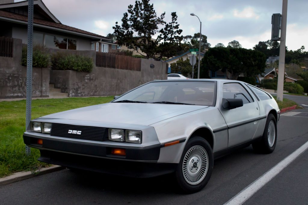DMC Delorean 1977