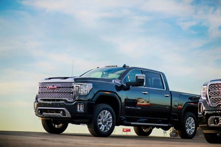 Reports Say the GMC Sierra Is a Roomy and Safe Family Truck