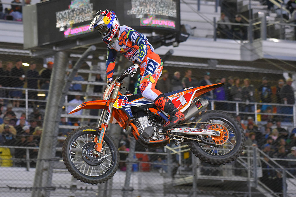 12 Fastest Dirt Bikes the World