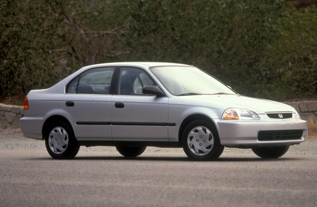 A silver 1998 Honda Civic sedan