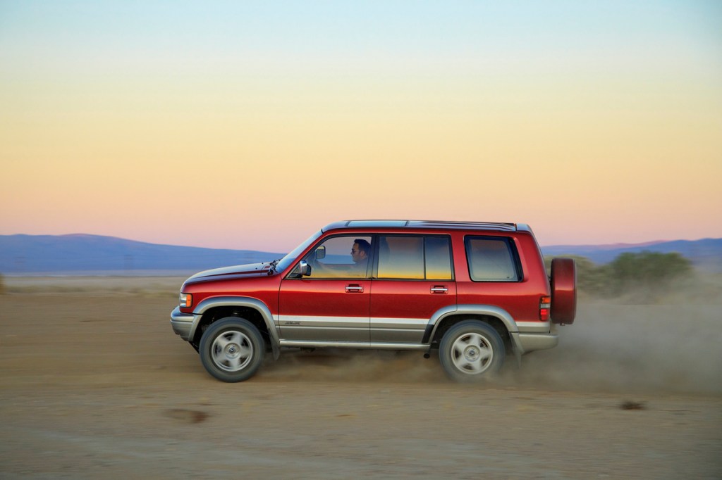 Acura 1997 Super Handling SLX restomod side-view