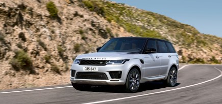 According to Reddit, You Should Never Buy a Range Rover