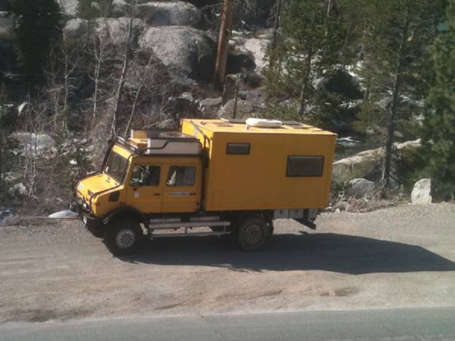 1988 Unimog Doka camper side