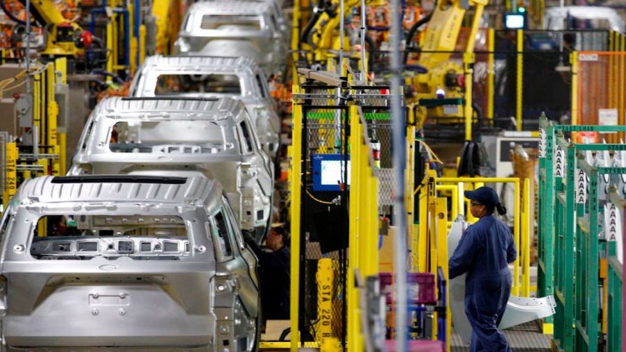 2017 Ford Explorer assembly plant | Getty-0