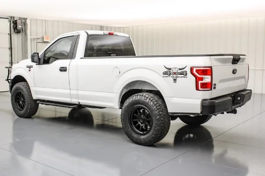 2020 Ford F-150 Cattleman side rear
