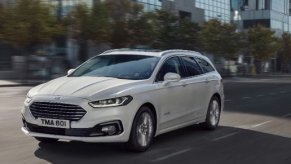 2020 Ford Fusion/Mondeo wagon | Ford-0
