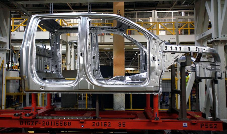 A Ford F-150 aluminum body truck being assembled.