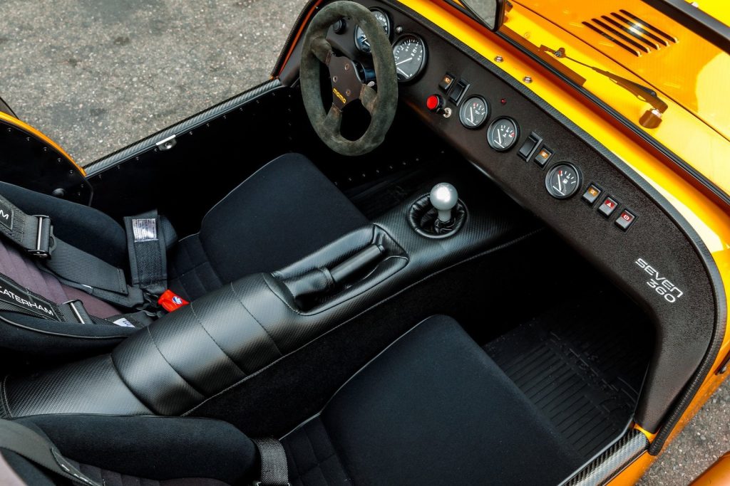 Caterham Seven 360 interior
