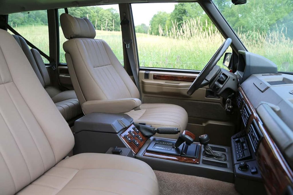Congleton Service restored Range Rover Classic interior