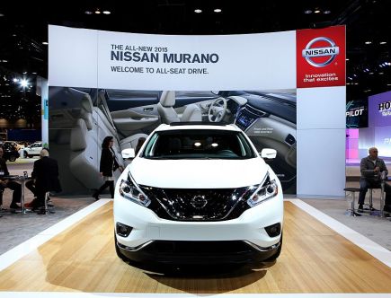 What Features Come Standard on the Nissan Murano?