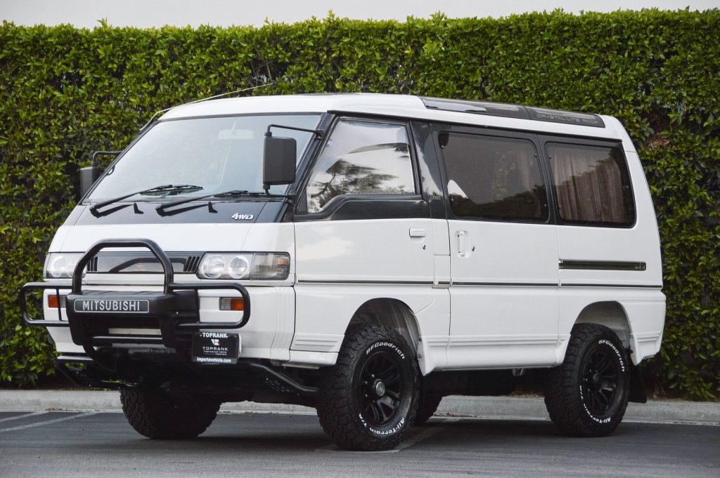 mitsubishi express 4x4 as a camper van