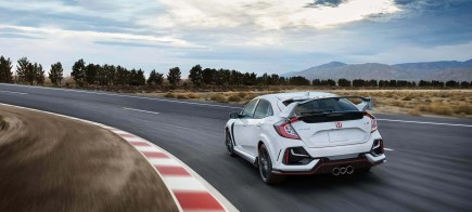 Would You Be Happier With a Honda Civic Si or a Type R?