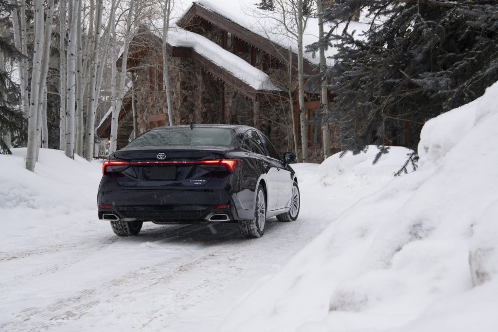 2021 Toyota Avalon Limited AWD rear