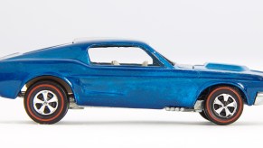 Hot Wheels 1968 Ford Mustang Custom