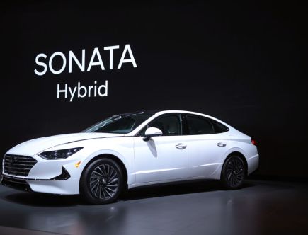 The 2020 Hyundai Sonata Hybrid Will Finally Cross an Important Benchmark