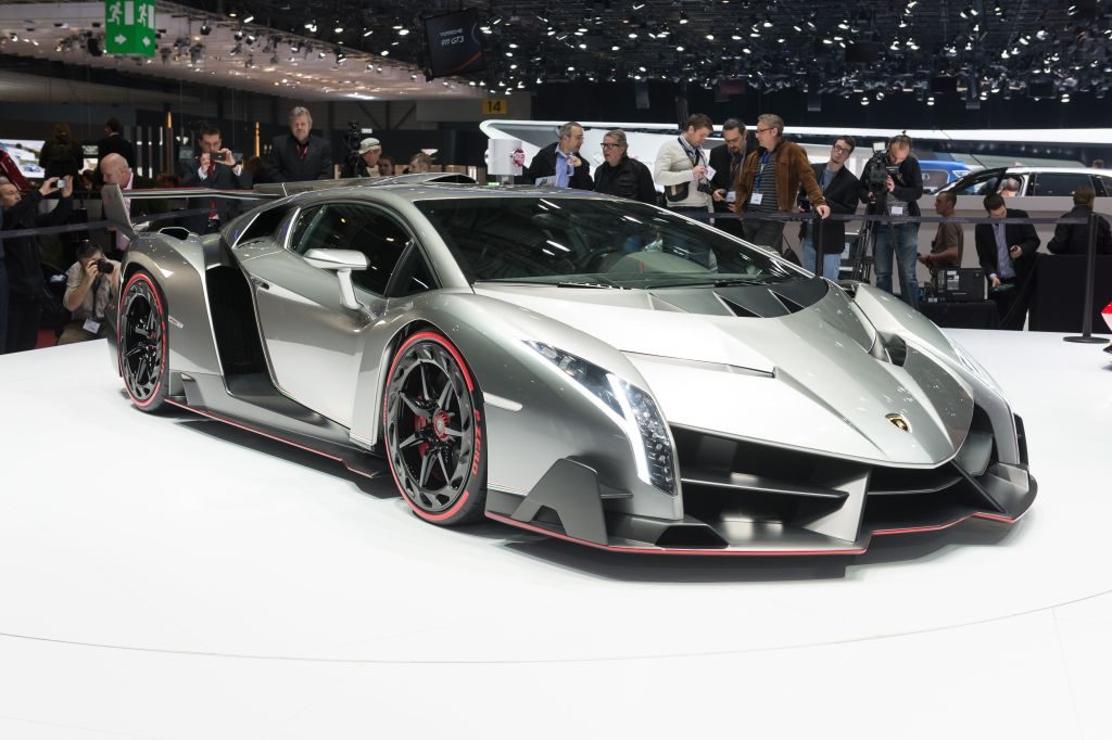 Top 20 Des Voitures Les Plus Rares Du Monde Lamborghini Veneno | Hot ...