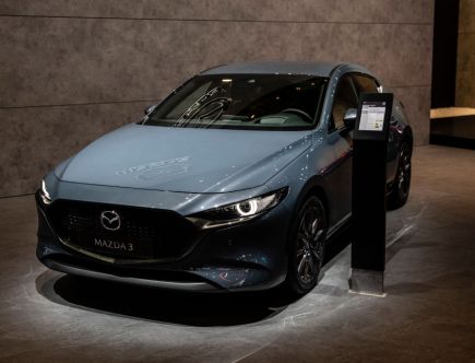 Does the Mazda3 Have Apple CarPlay?