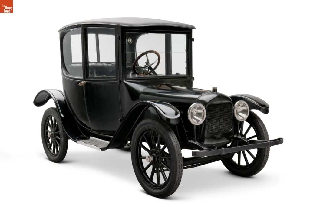 1916 Woods Dual-Power Hybrid Coupe