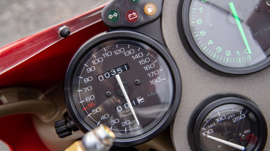 1997 Ducati 916S odometer detail
