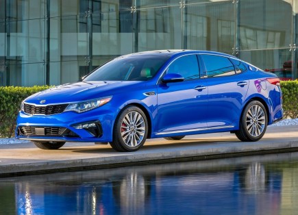 Why You Should Get the 2017 Kia Optima Over the 2020 Version