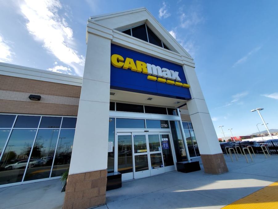 A Carmax storefront