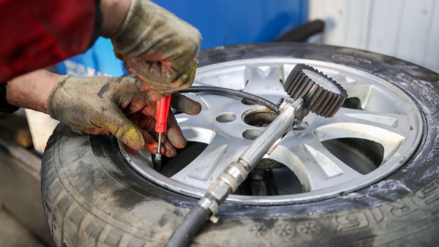 You May Have Been Using A Tire Pressure Gauge Wrong