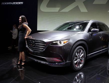 Does the Mazda CX-9 Have Apple CarPlay?