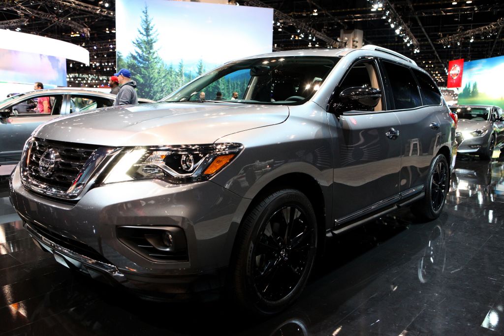 The 2020 Nissan Pathfinder Is a Disappointing Family Vehicle